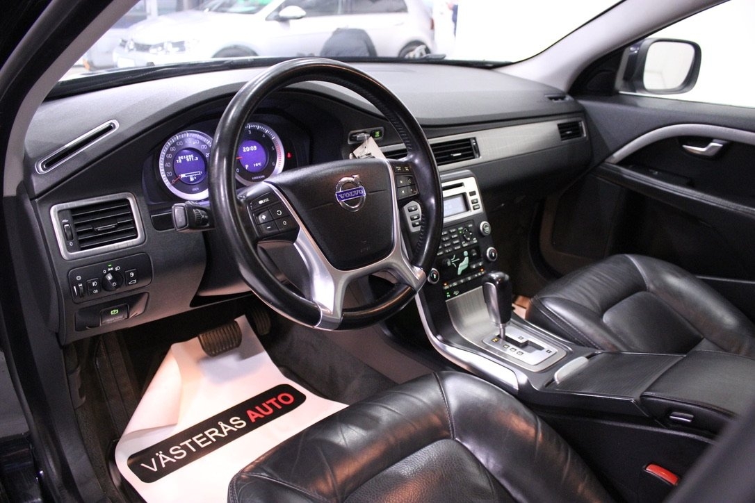 Volvo XC70 D5 Summum 2012, bild 9/10