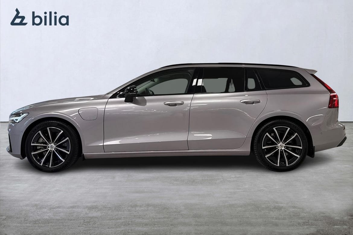 Volvo V60 T6 Plus Dark Nordic 2026, bild 3/27