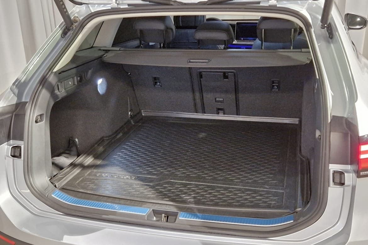 Volkswagen Passat 1.5 eTSI Business 2025, bild 5/10
