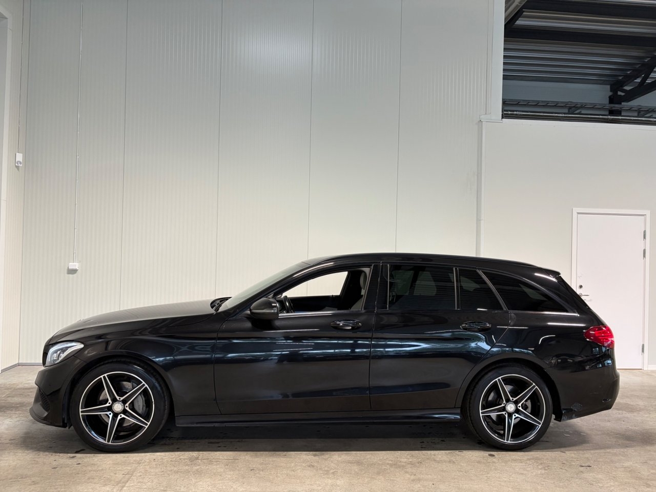 Mercedes-Benz C 2017, bild 5/10