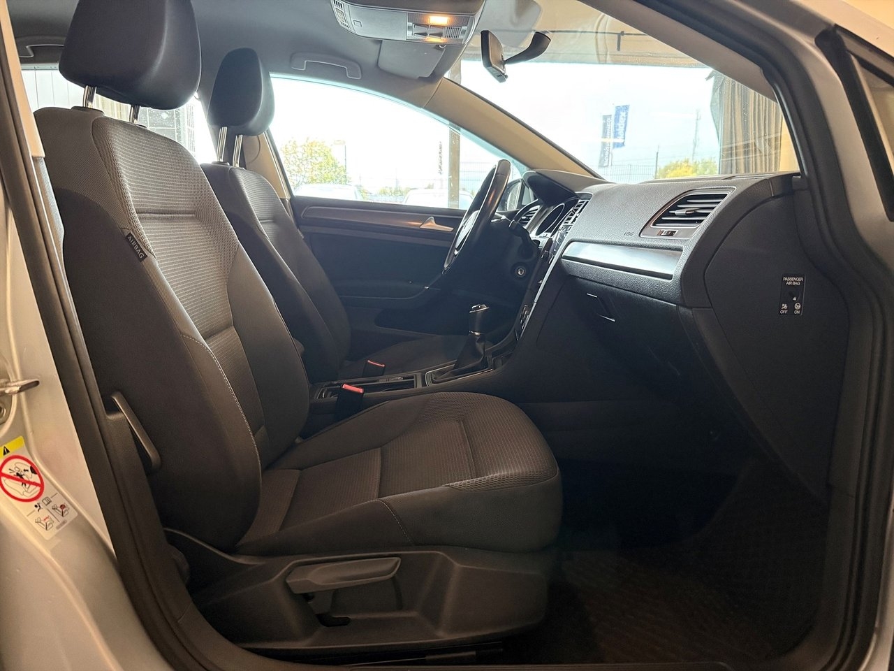 Volkswagen Golf 1.0 TSI 2020, bild 4/10