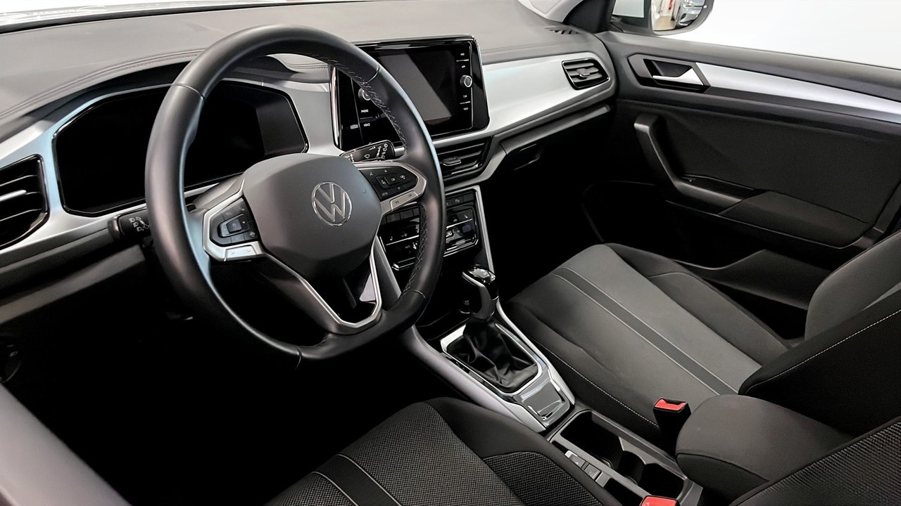 Volkswagen T-Roc 1.5 TSI 2023, bild 7/10