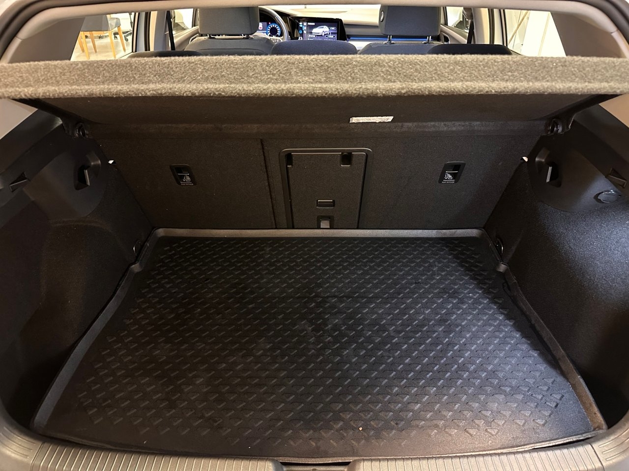 Volkswagen Golf 1.0 TSI 2021, kuva 10/10