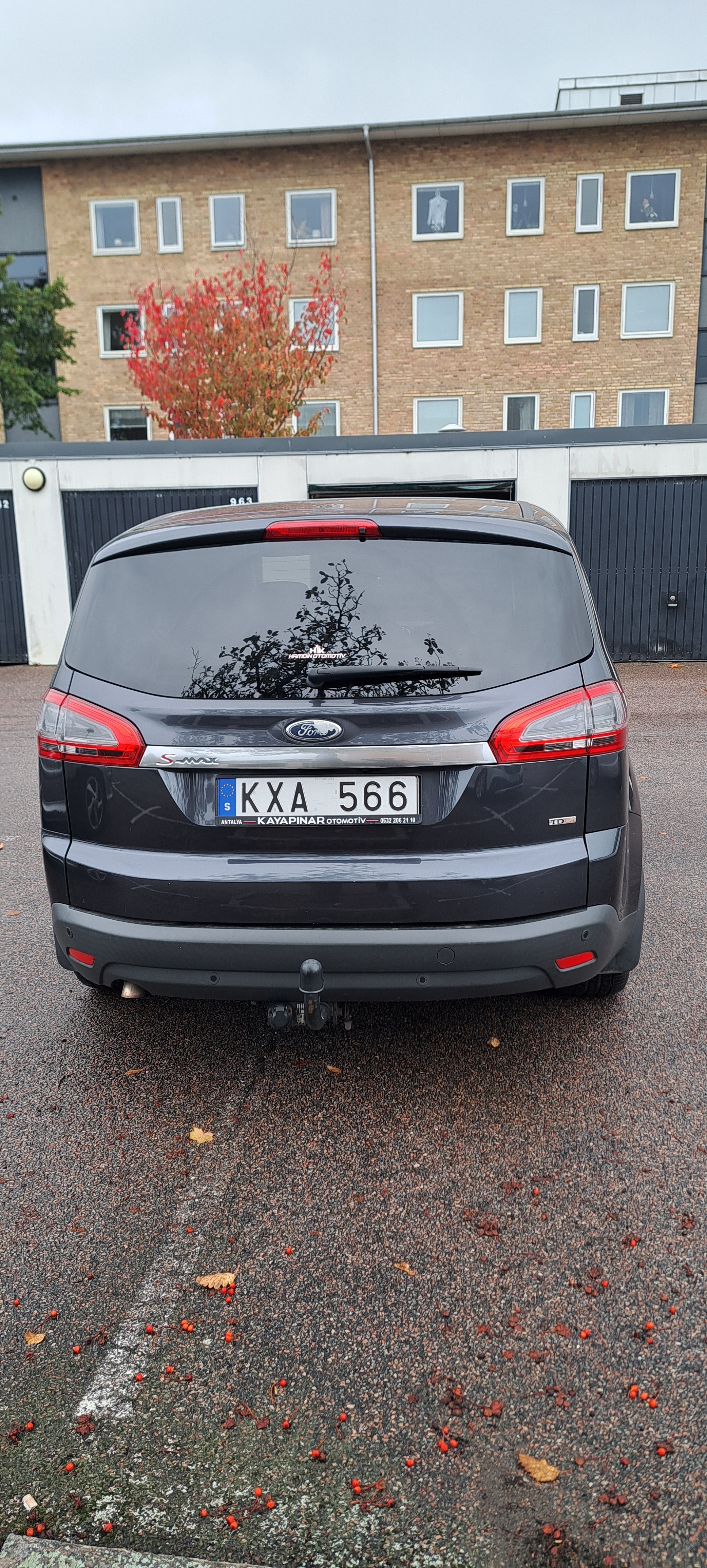 Ford S-MAX 2.0 TDCi Powershift 2011, bild 4/10