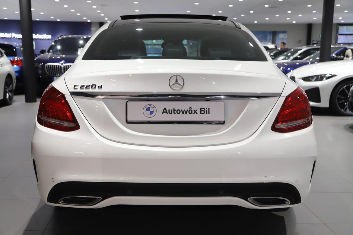 Mercedes-Benz C 220 d AMG - Line Sedan 2018, bild 7/10