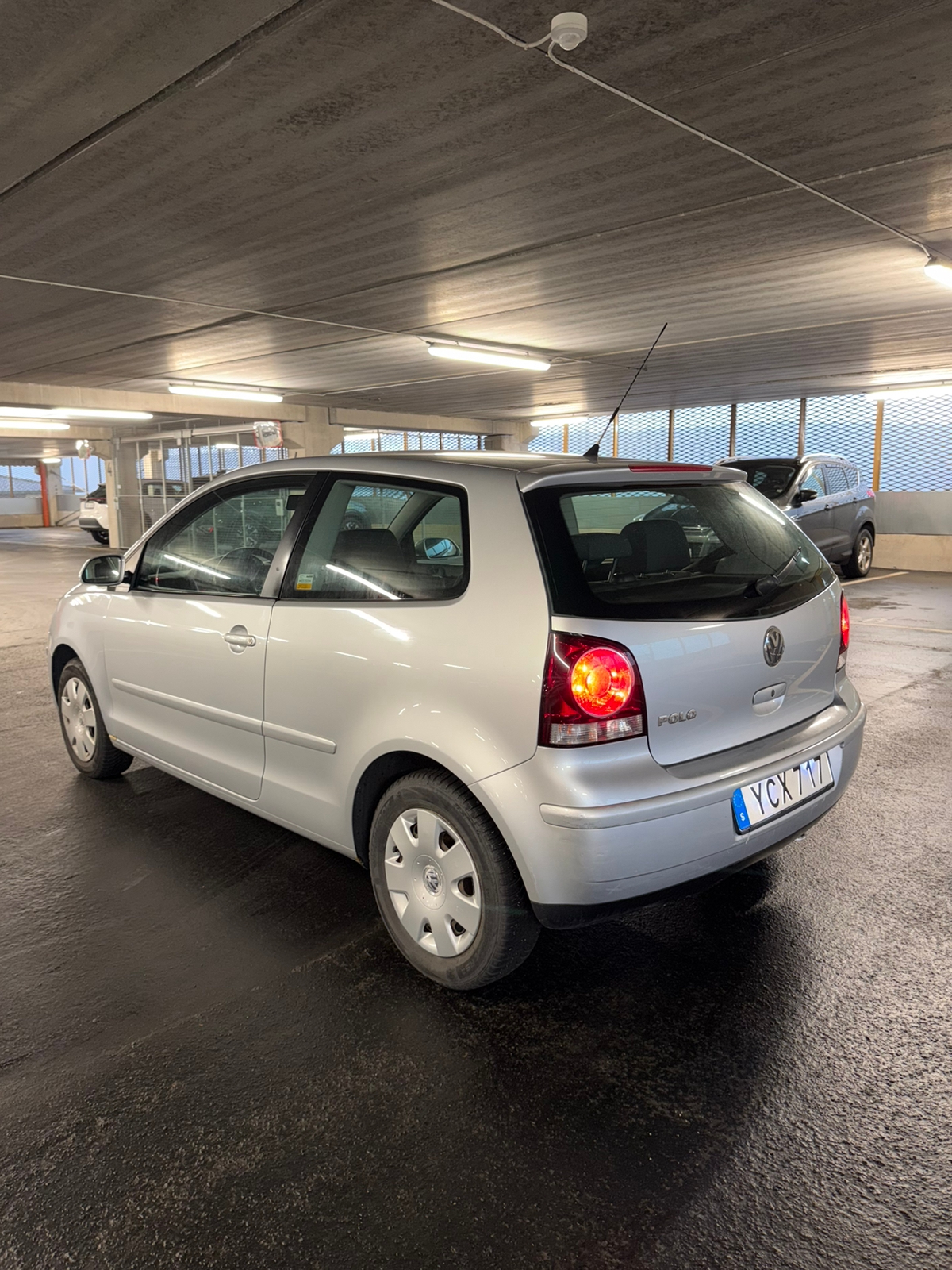 Volkswagen Polo 3-dörrar 1.2 Manuell 2009, bild 2/10