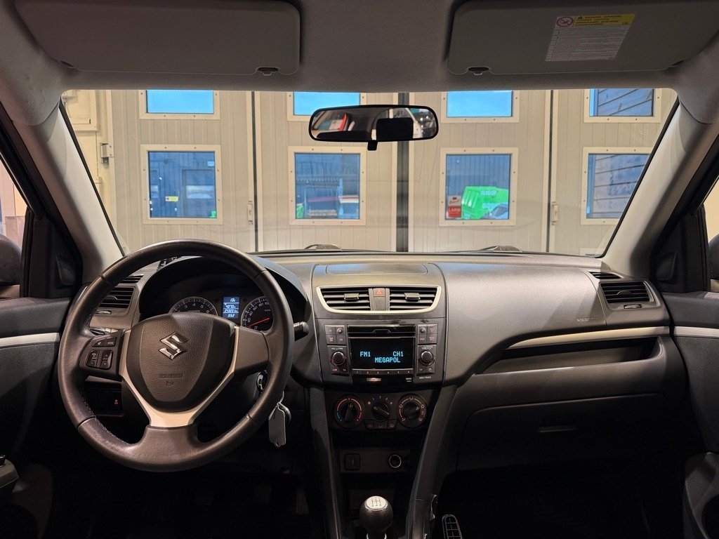 Suzuki Swift 1.2 2011, bild 5/10