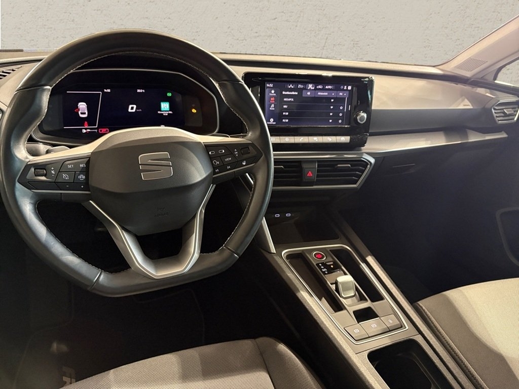 Seat Leon 1.0 eTSI 2024, bild 4/9