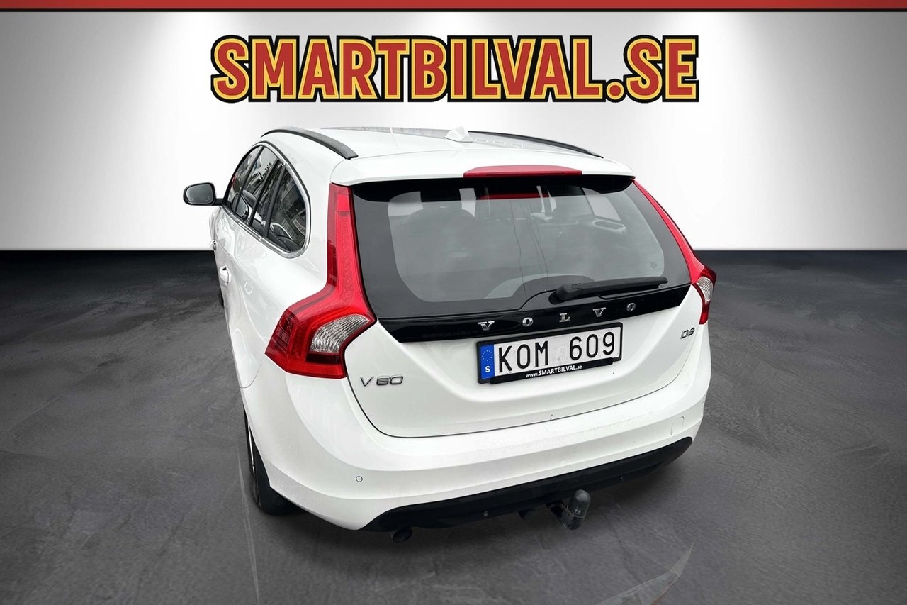 Volvo V60 D3 Momentum 2012, kuva 5/10