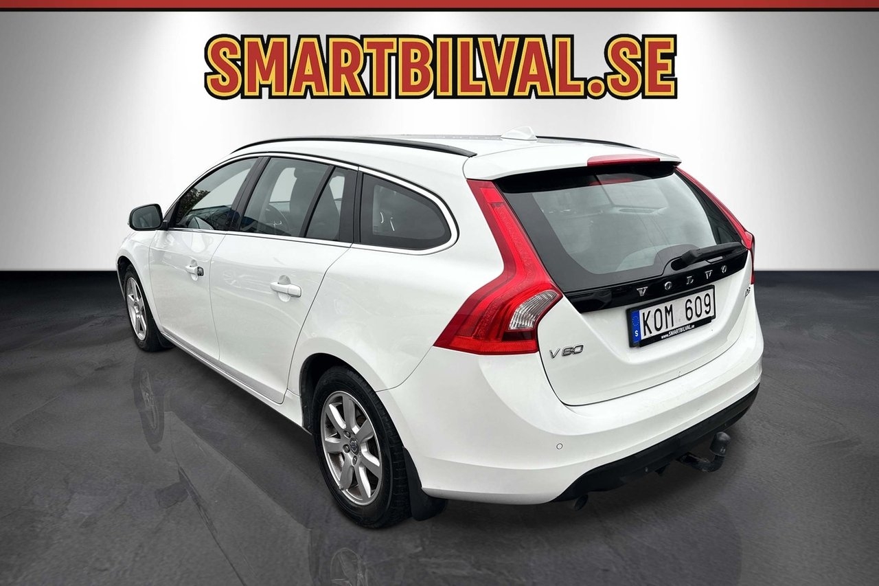 Volvo V60 D3 Momentum 2012, kuva 4/10
