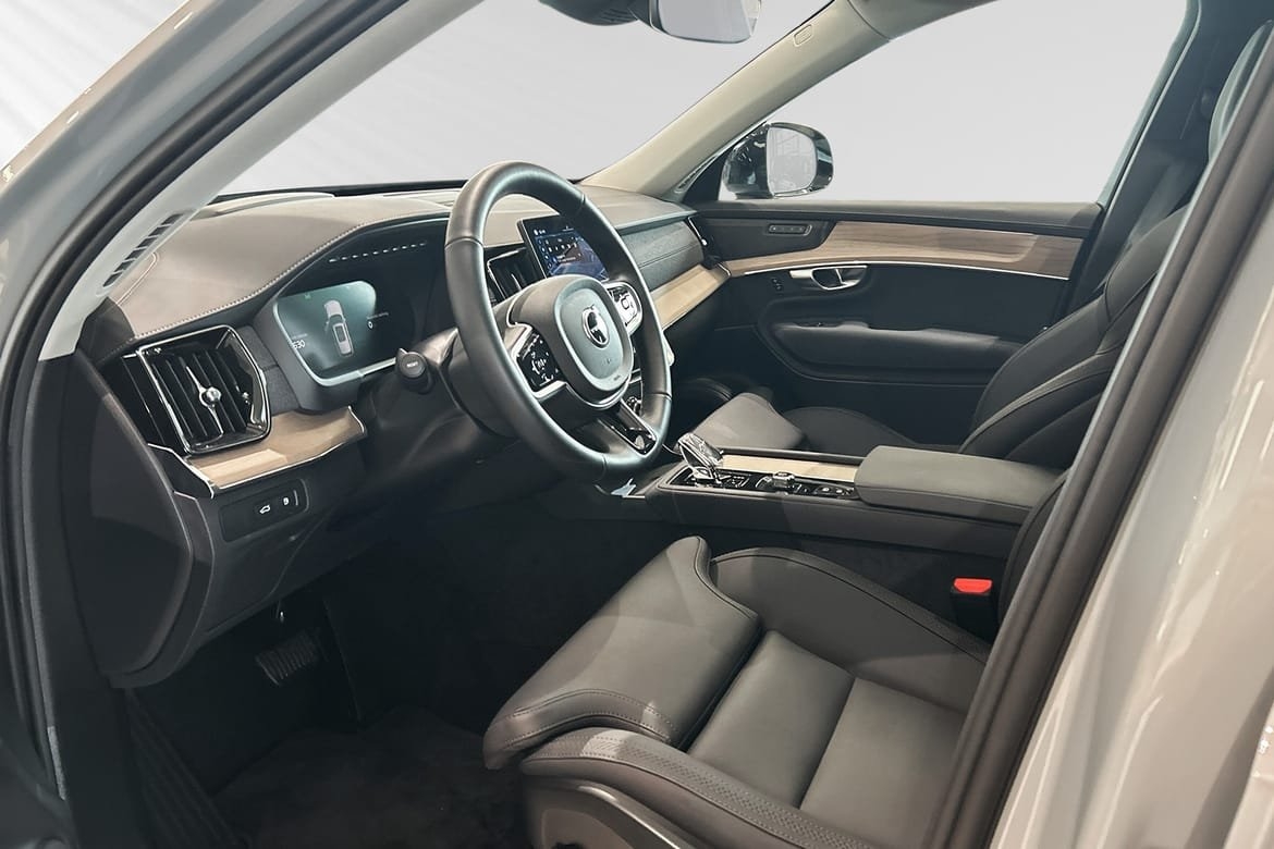 Volvo XC90 T8 Ultra Dark 2025, bild 7/10