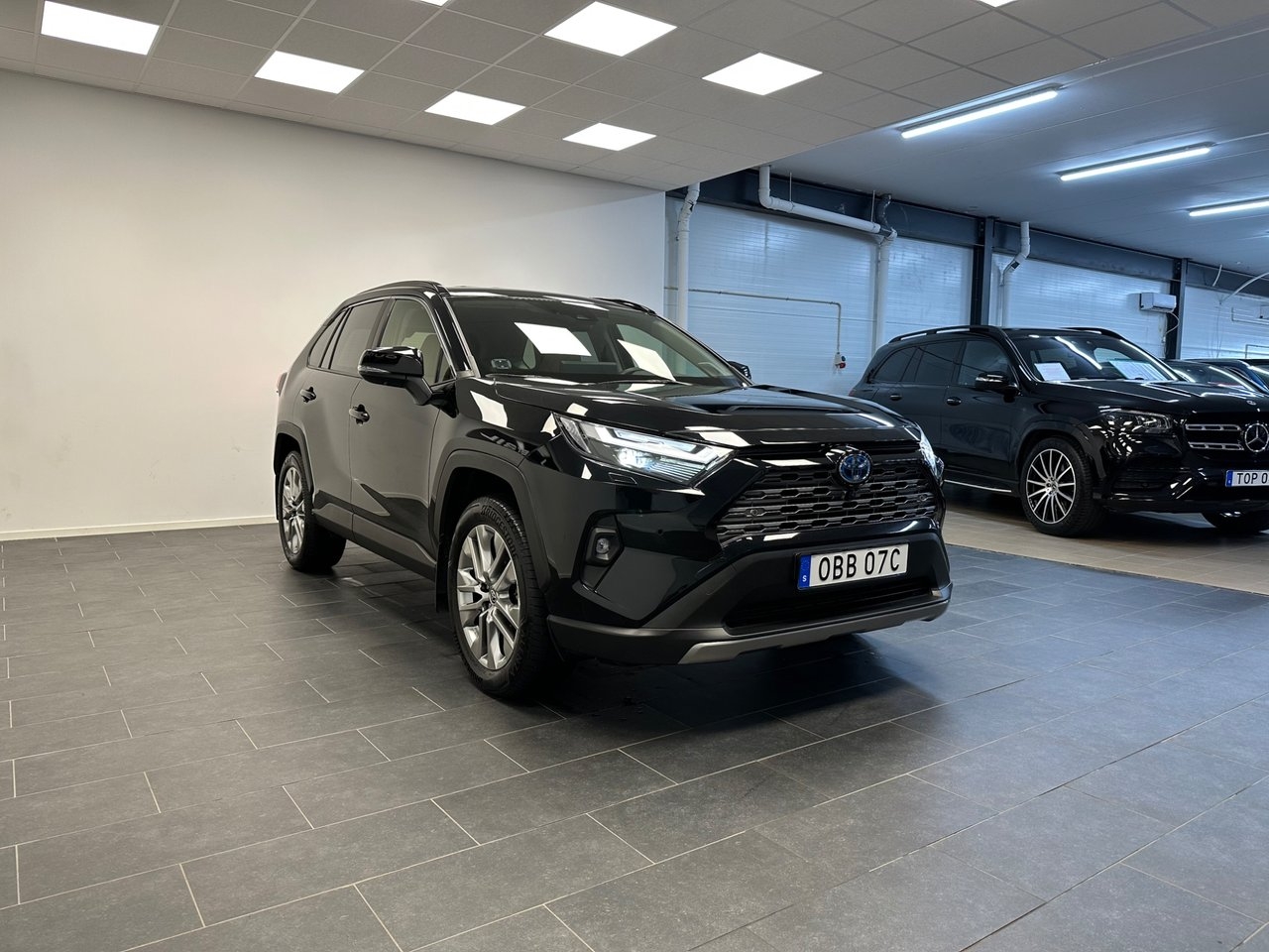 Toyota RAV4 2.5 Hybrid Executive 2024, kuva 6/10