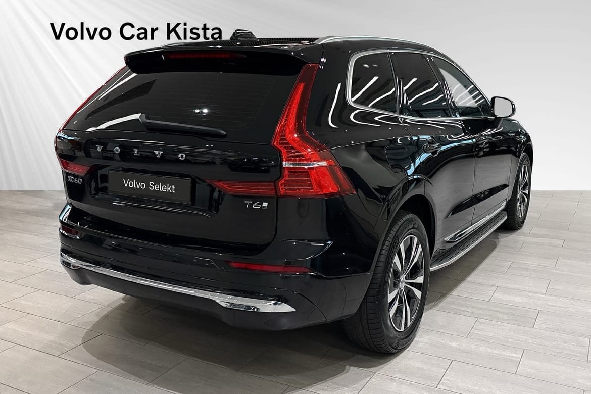 Volvo XC60 T6 Core Special Edition 2025, photo 5/30