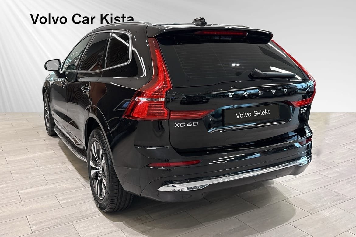 Volvo XC60 T6 Core Special Edition 2025, photo 4/30
