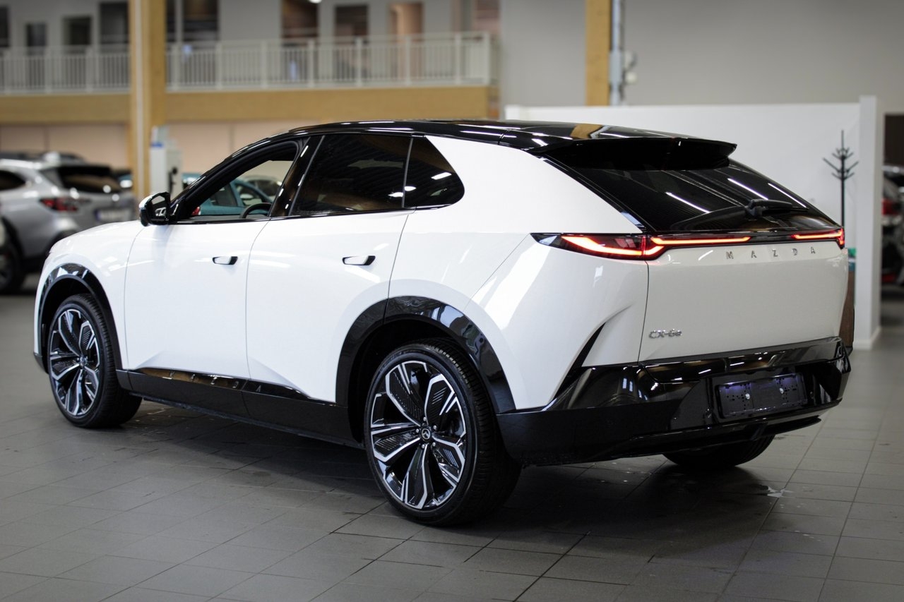 Mazda CX-6e Takumi 2026, bild 6/10