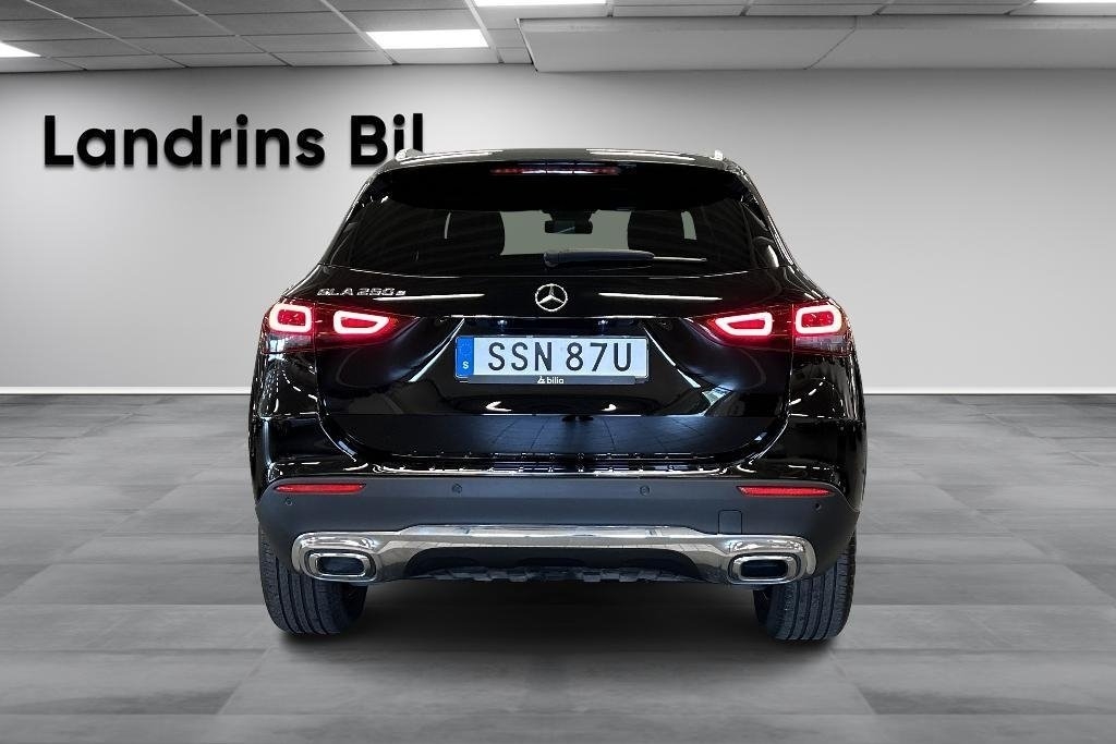 Mercedes-Benz GLA 2023, bild 5/10