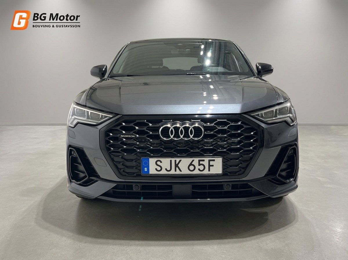 Audi Q3 45 TFSI S line 2020, bild 2/10