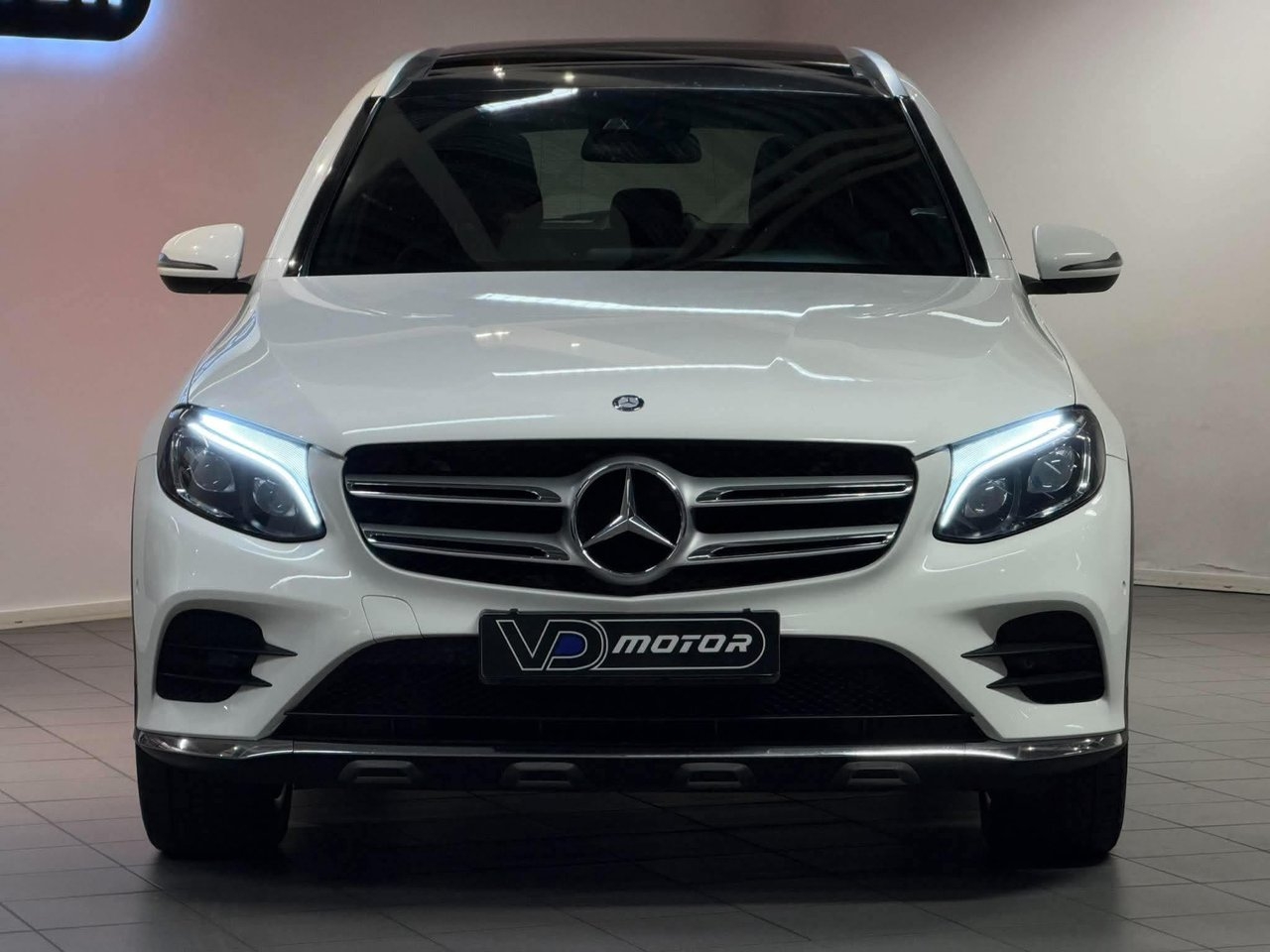 Mercedes-Benz GLC 2016, bild 7/10