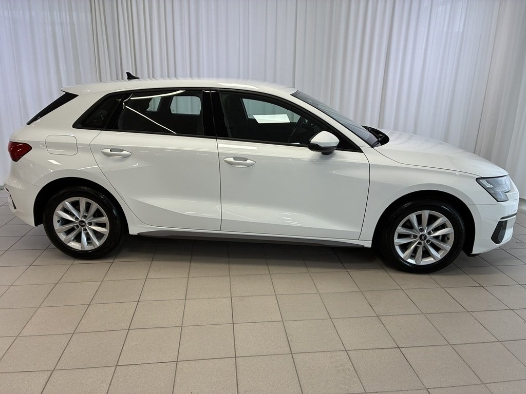Audi A3 35 TFSI 2023, bild 2/9