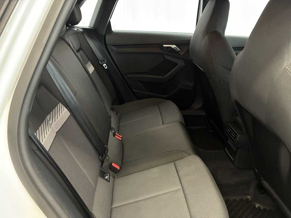 Audi A3 35 TFSI 2023, bild 6/9