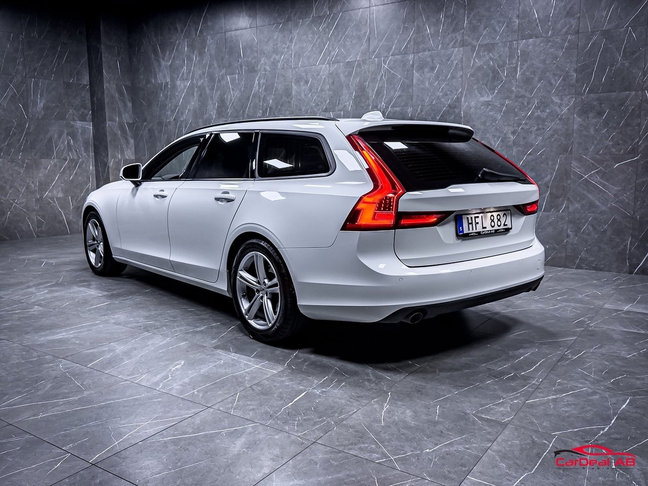 Volvo V90 D4 Kinetic 2018, bild 5/10