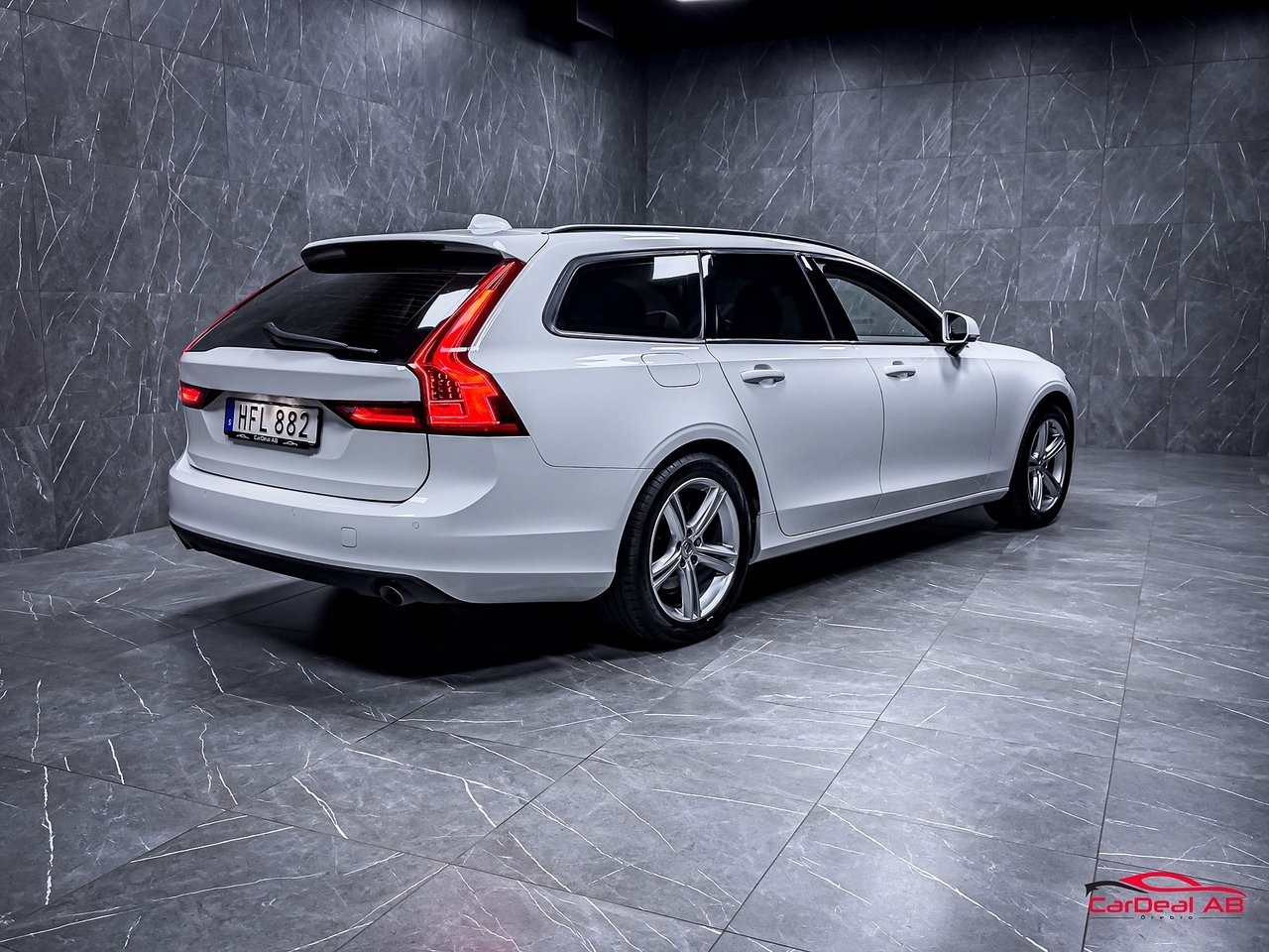 Volvo V90 D4 Kinetic 2018, bild 7/10