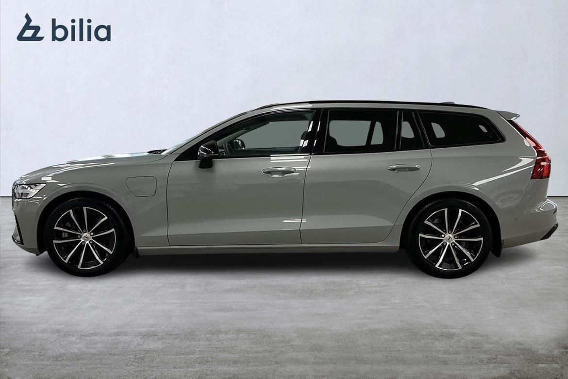 Volvo V60 T6 Plus Dark Nordic 2025, bild 2/10