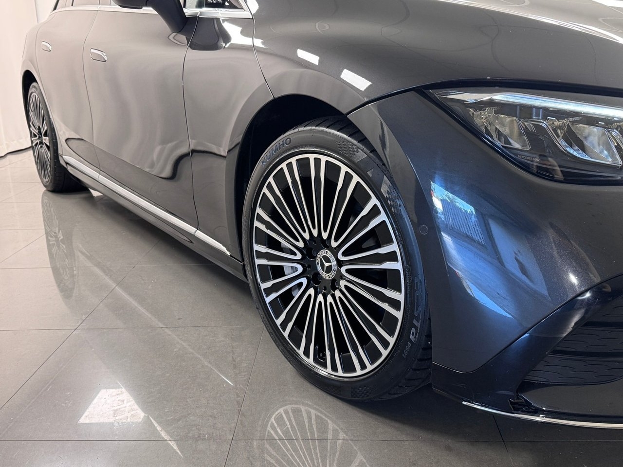 Mercedes-Benz EQE 350 AMG-Pkt 4WD 2023, bild 5/10