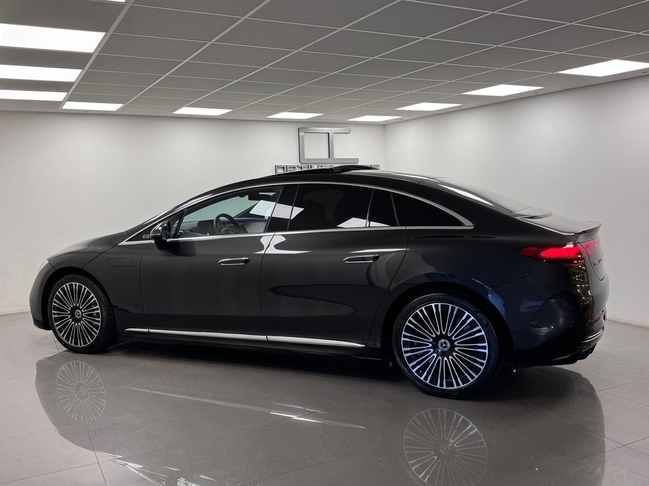 Mercedes-Benz EQE 350 AMG-Pkt 4WD 2023, bild 6/10