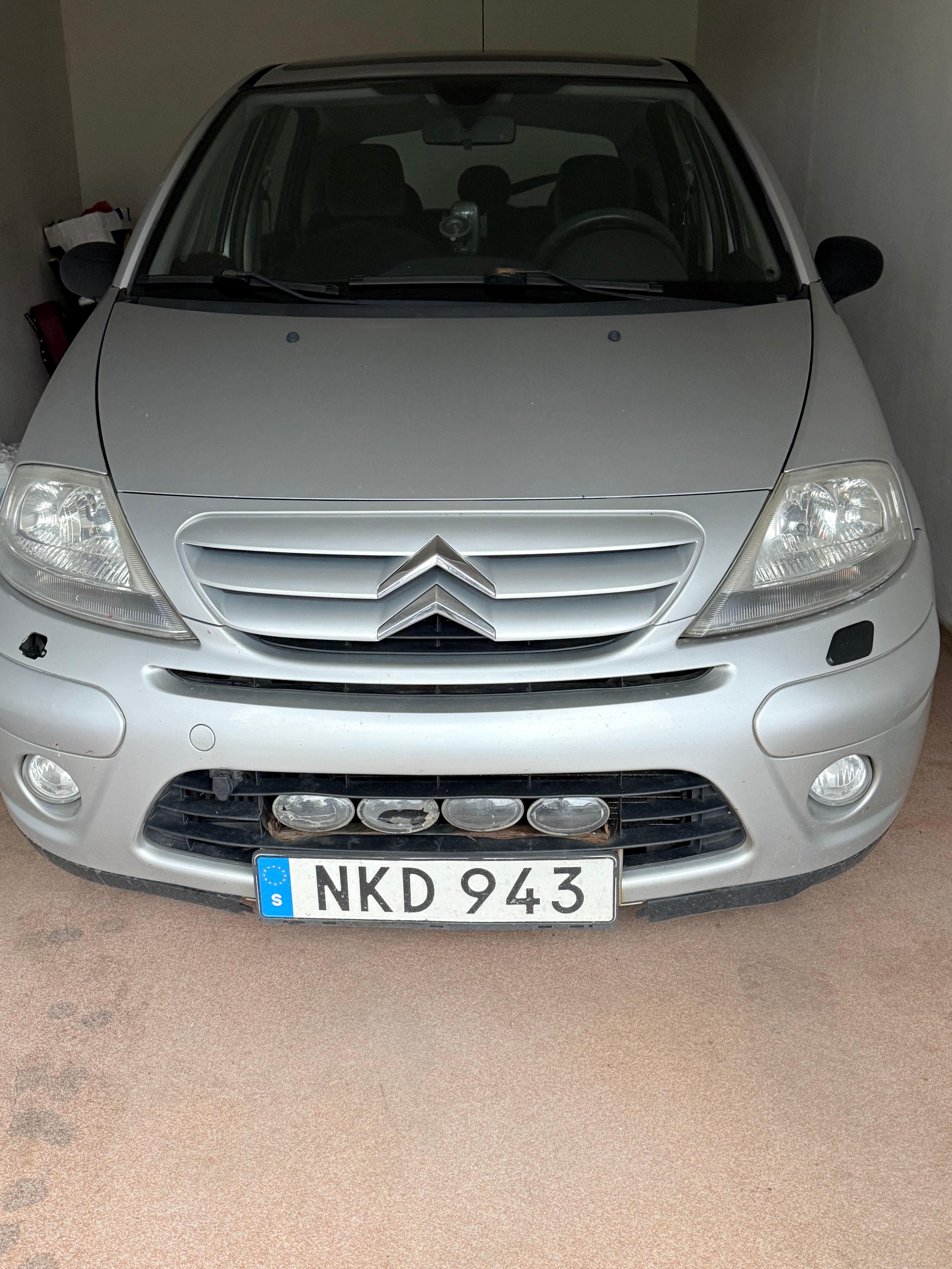 Citroen C3 HDi 110 FAP 2008, bild 2/10