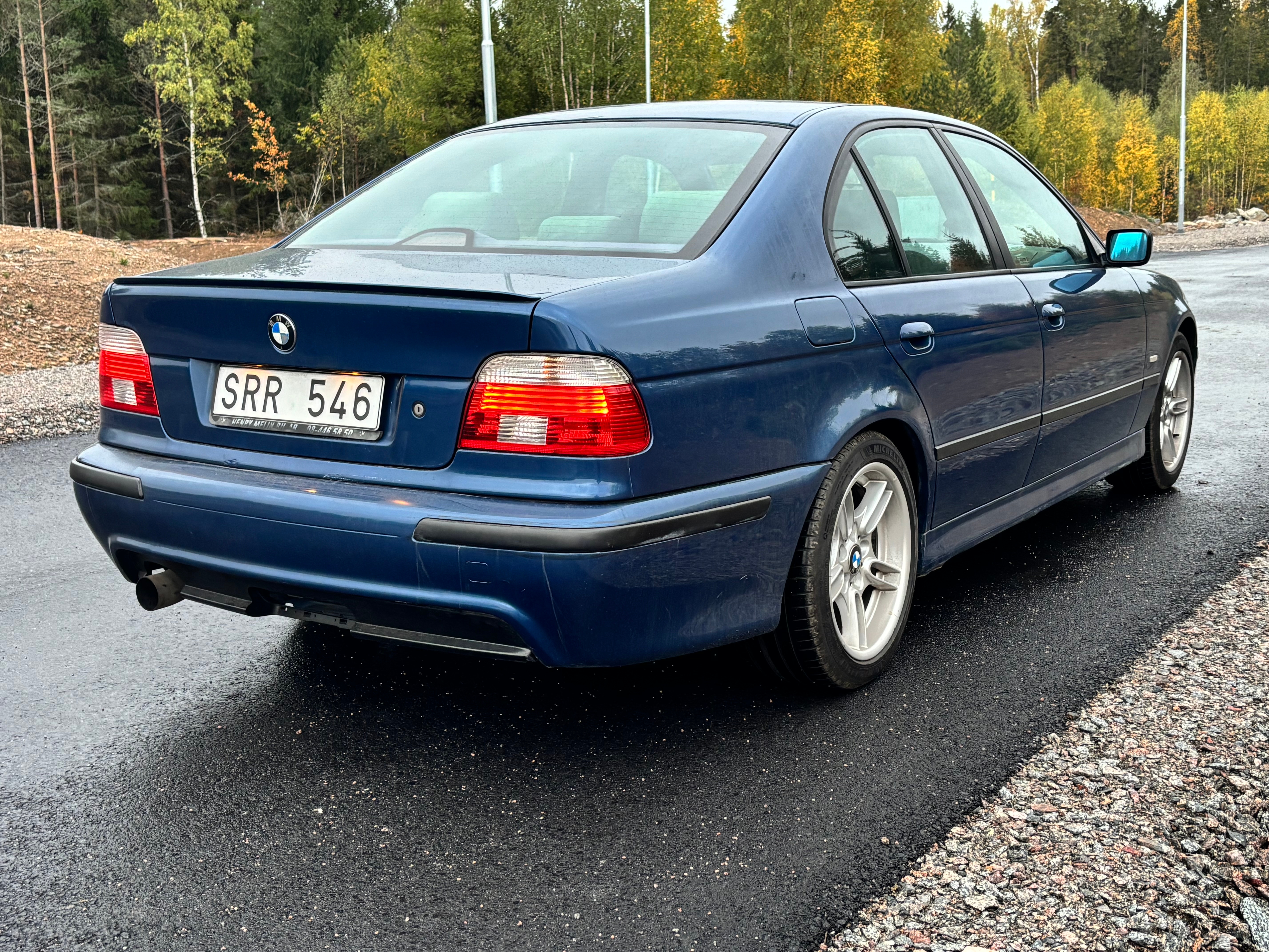 BMW 525 i Sedan Manuell 2002, bild 2/4