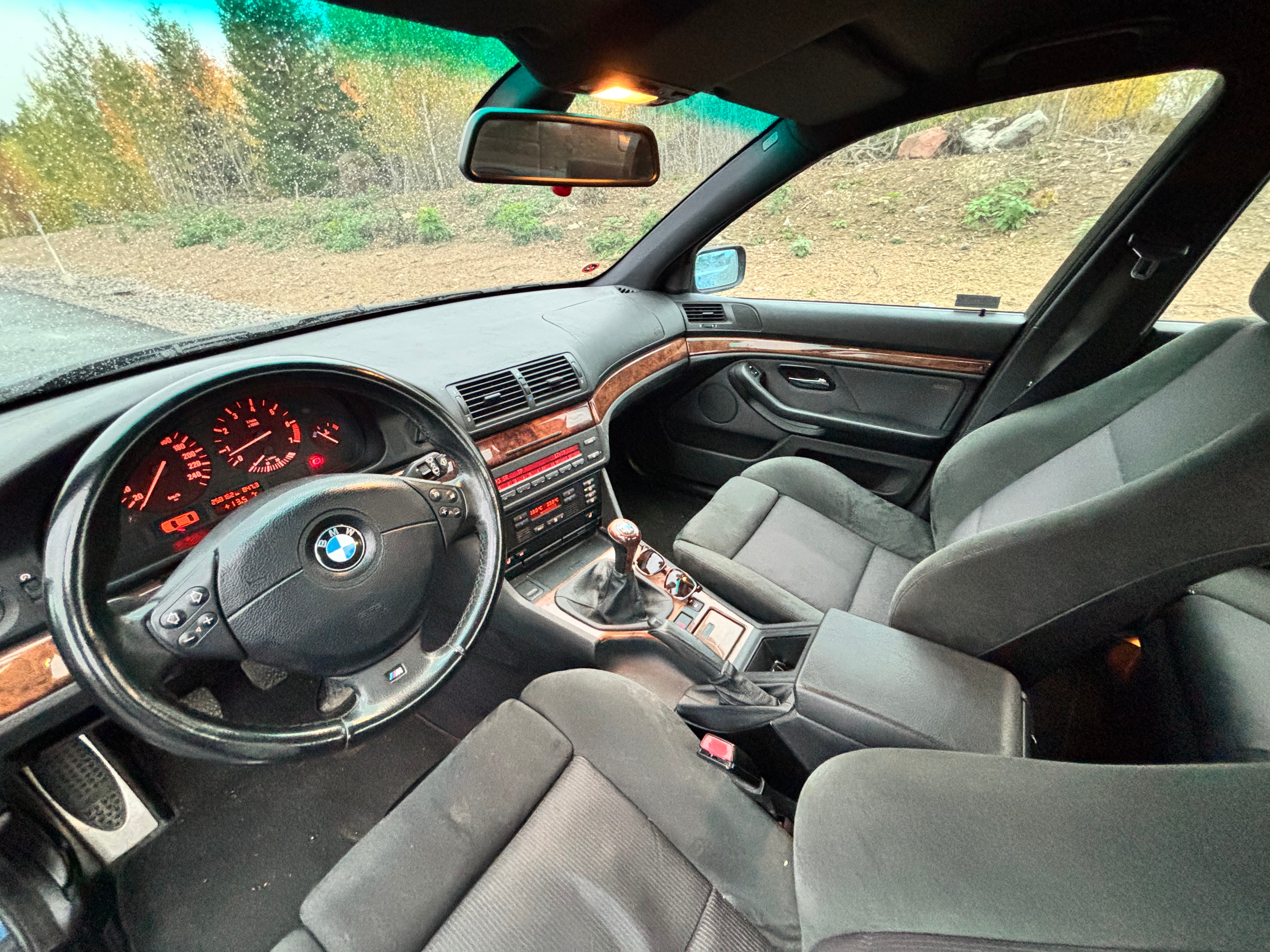 BMW 525 i Sedan Manuell 2002, bild 4/4