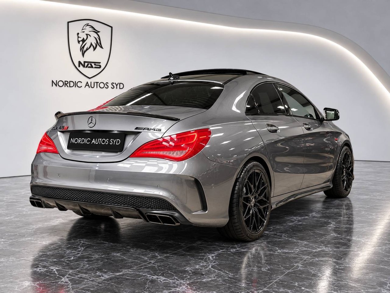 Mercedes-Benz CLA 45 AMG / 4MATIC / Pano 2014, bild 6/10