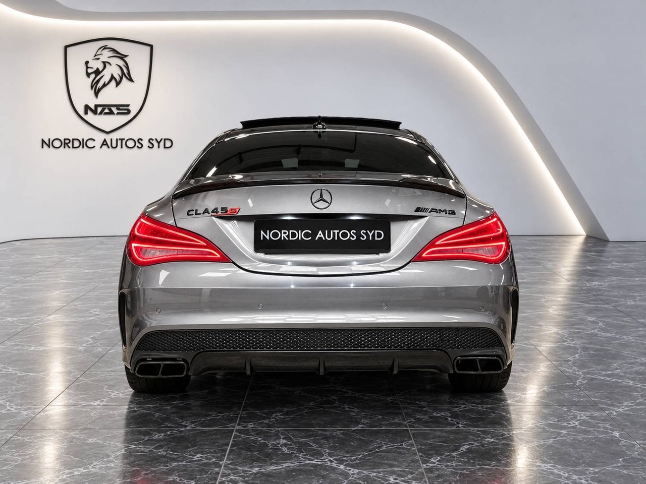 Mercedes-Benz CLA 45 AMG / 4MATIC / Pano 2014, bild 5/10