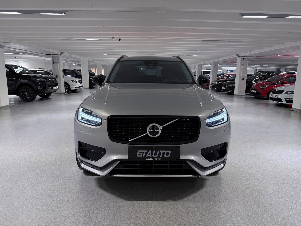Volvo XC90 B5 Diesel 2023, photo 3/10