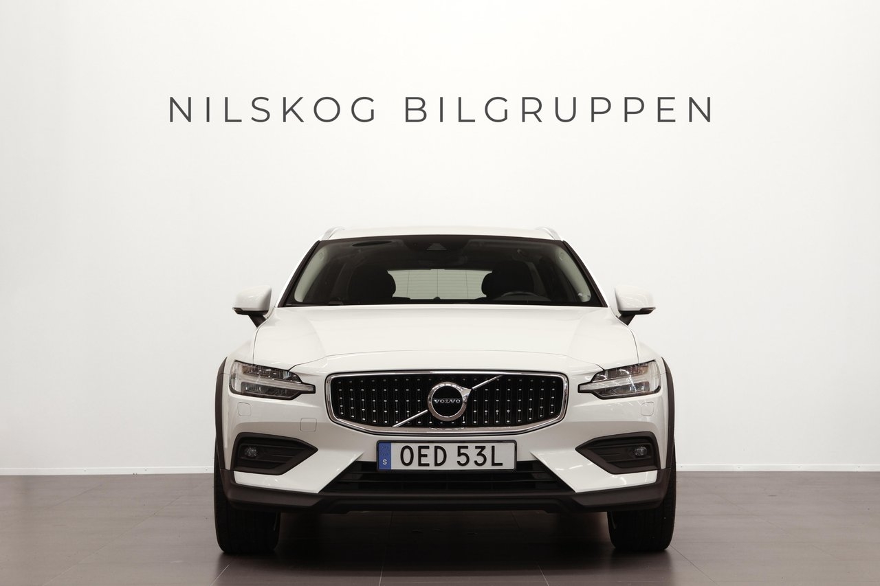 Volvo V60 Cross Country D4 2019, bild 2/10