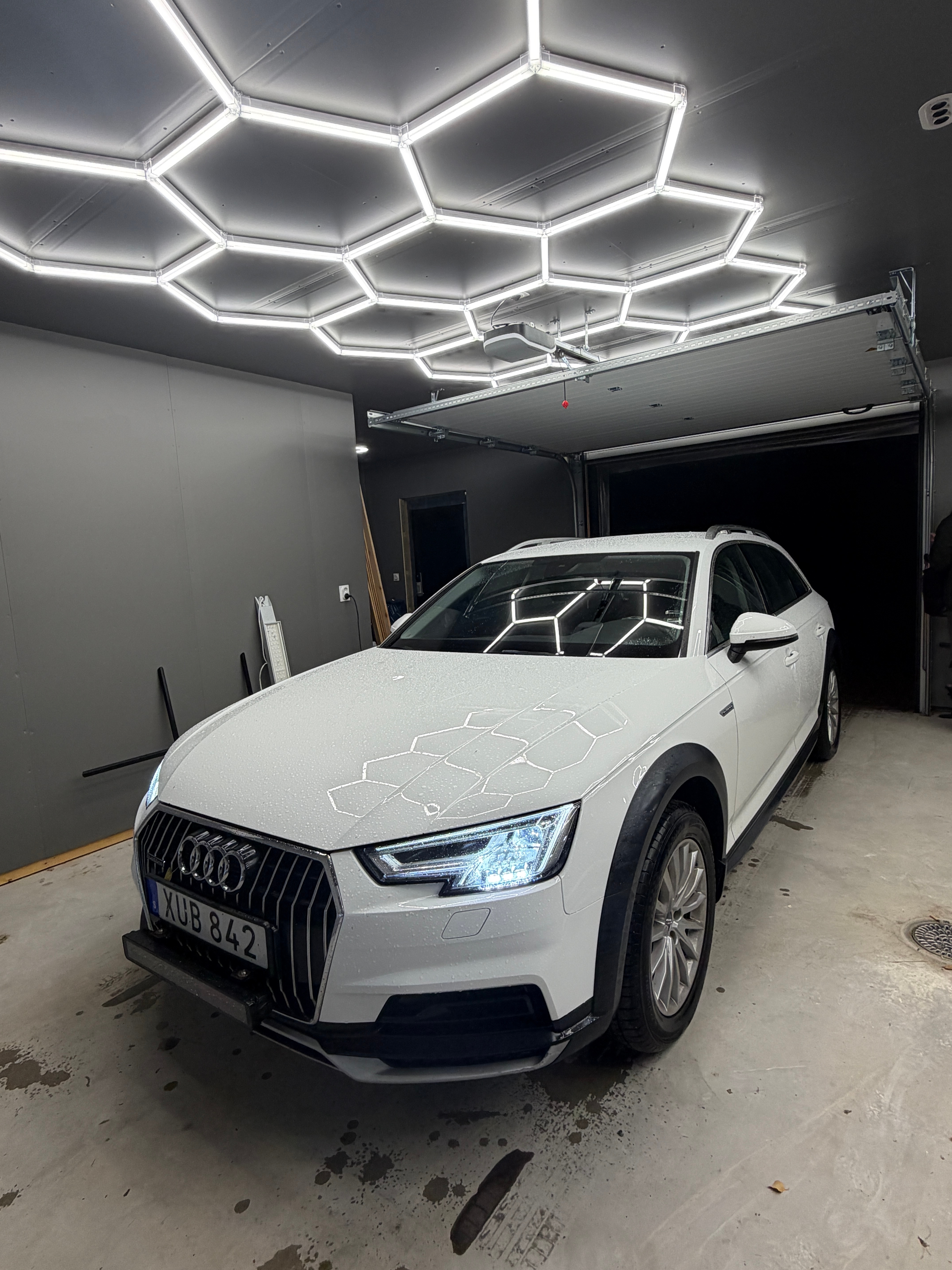 Audi A4 allroad 2018, bild 2/8
