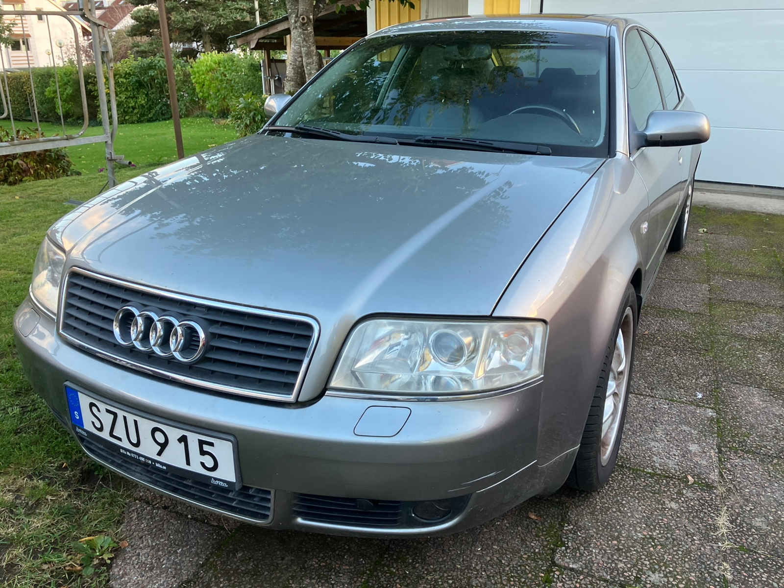 Audi A6 Sedan 3.0 V6 Multitronic 2002, bild 2/9