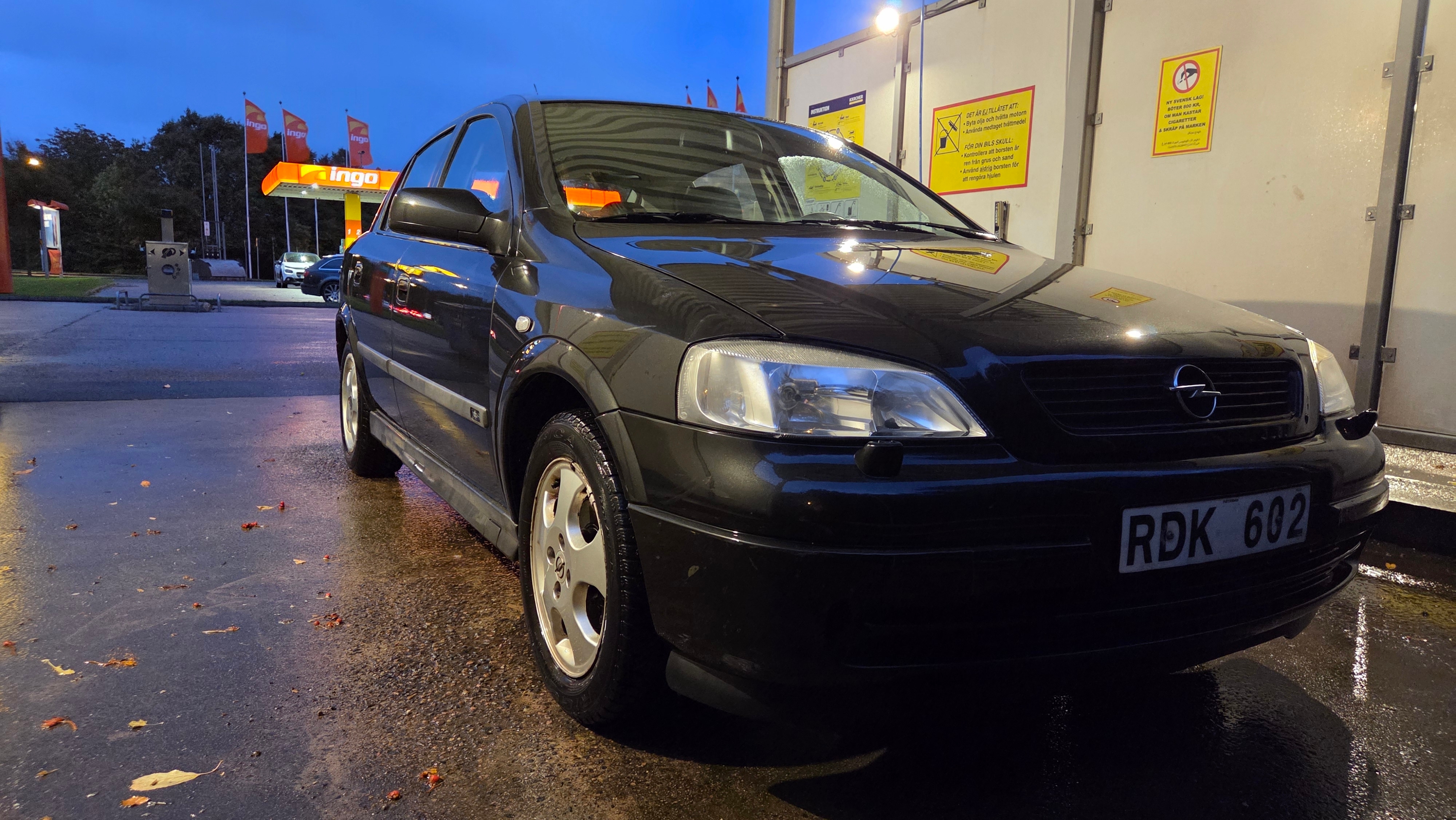 Opel Astra 1.6 16V 2000, bild 2/7
