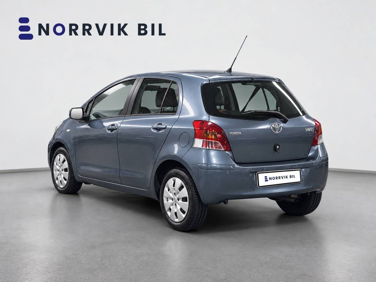 Toyota Yaris 1.33 2009, bild 5/10