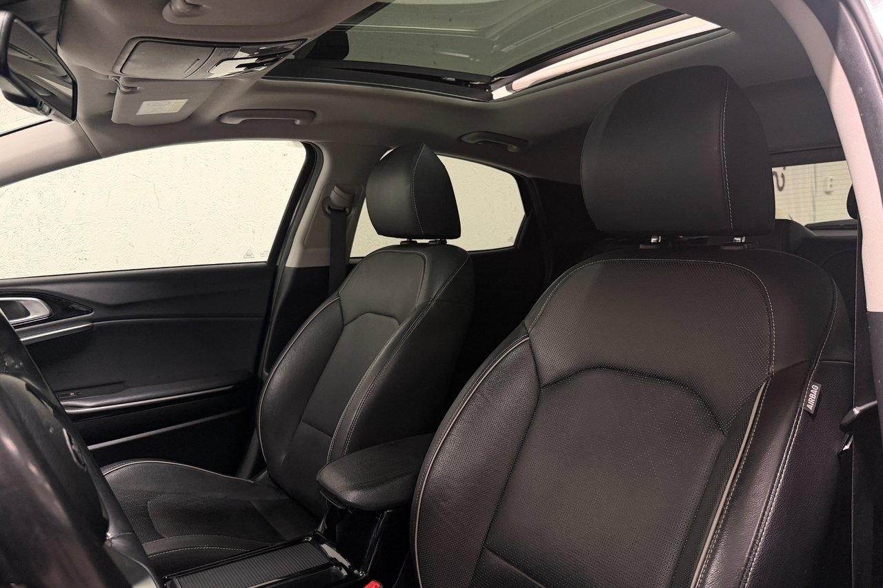 Kia XCeed 1.6 GDI Plug-in-Hybrid 2021, bild 6/10