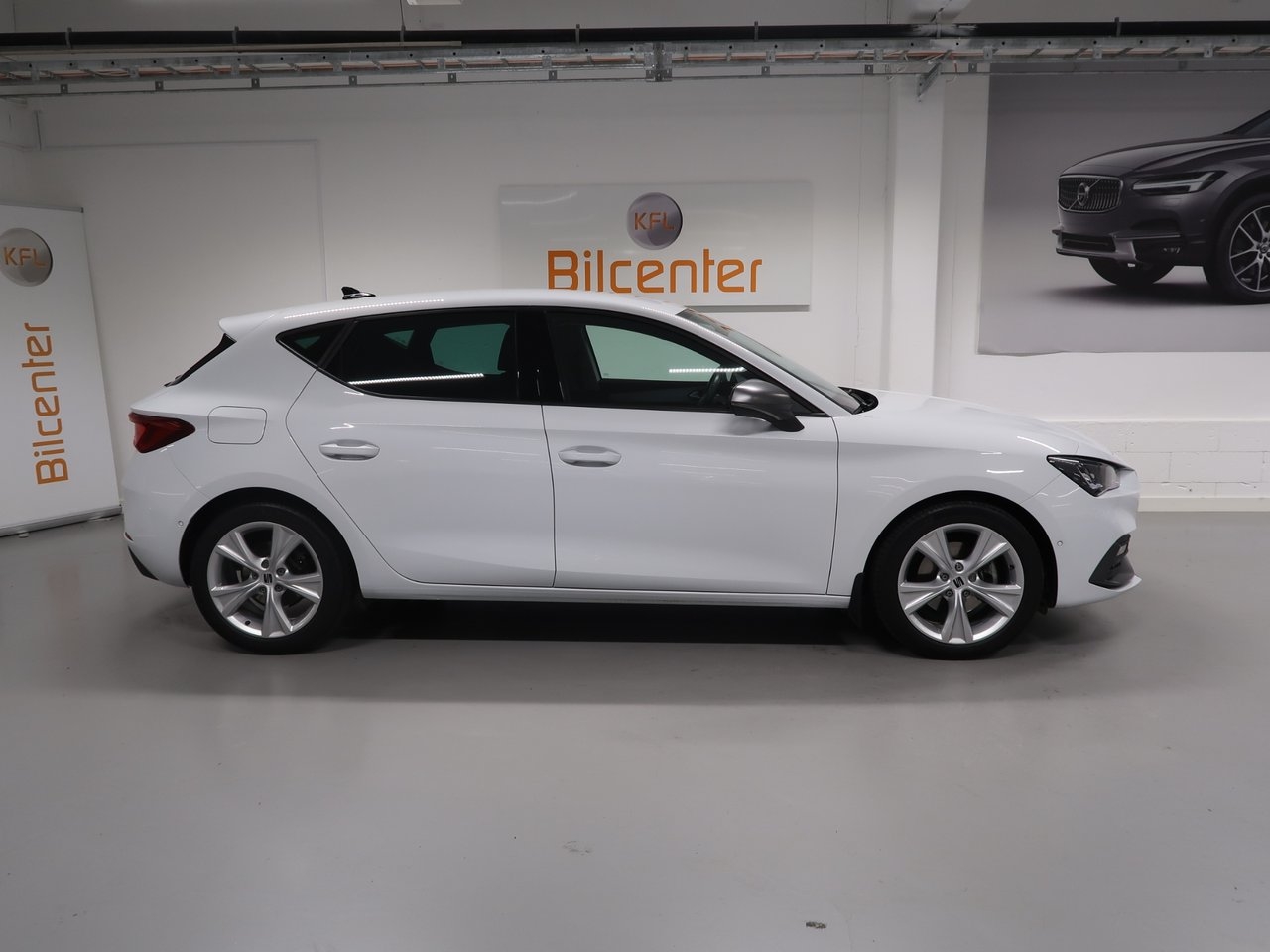 Seat Leon 1.0 eTSI FR 2021, bild 4/10