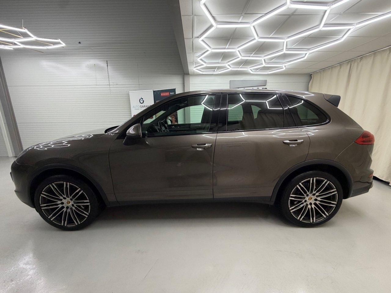 Porsche Cayenne Diesel 2015, bild 6/10