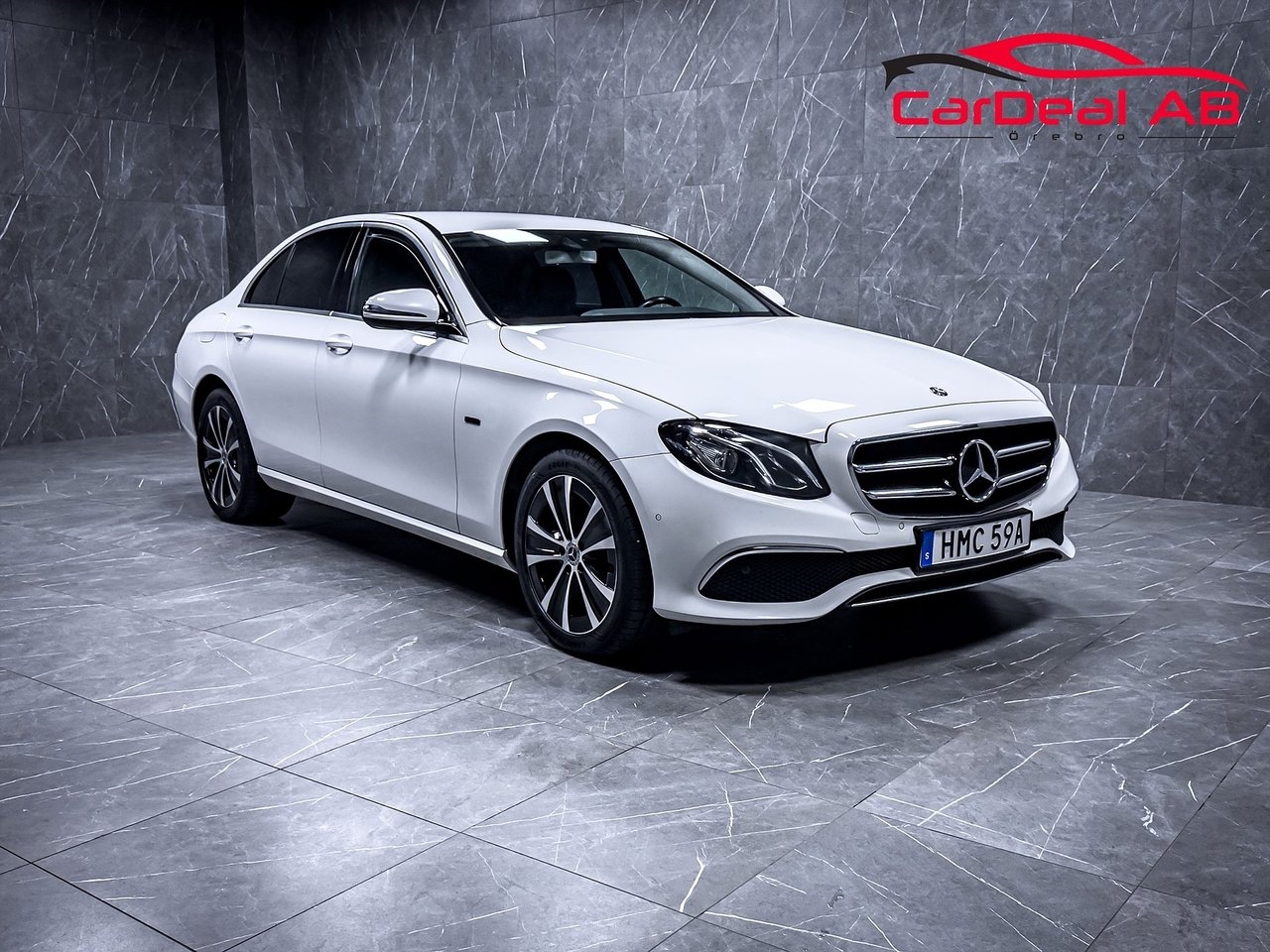 Mercedes-Benz E