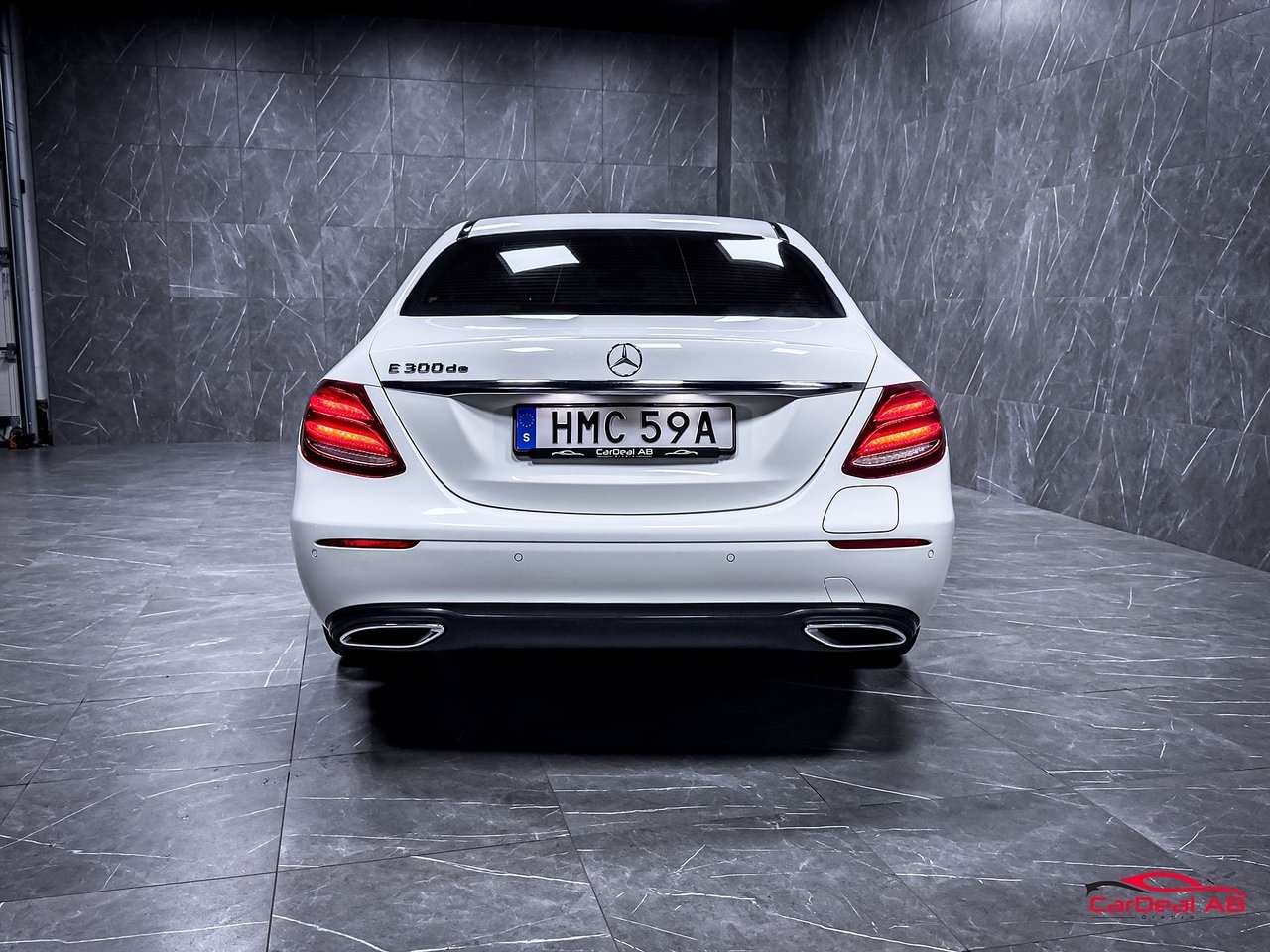 Mercedes-Benz E 2020, bild 6/10