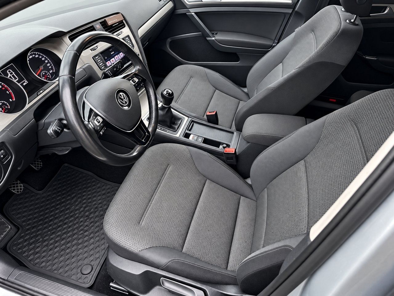 Volkswagen Golf 1.4 TGI 2017, bild 5/10