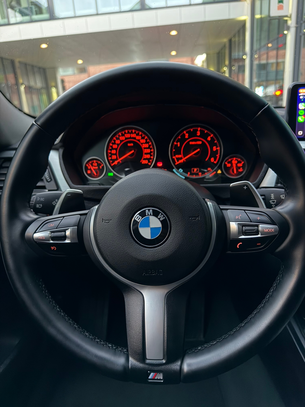 BMW 320 2013, bild 7/10