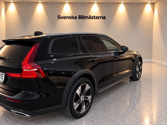 Volvo V60 Cross Country B4 Diesel 2021, bild 6/10