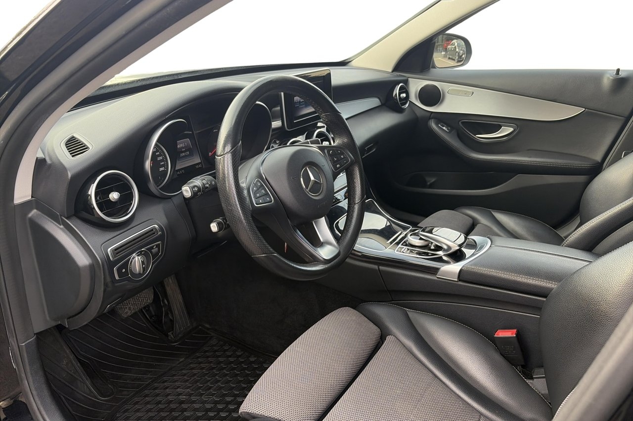 Mercedes-Benz C 2018, bild 7/10