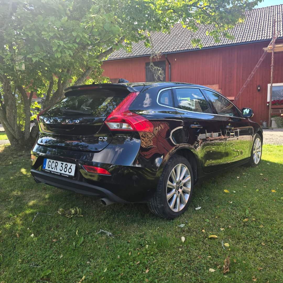 Volvo V40 D3 2016, bild 2/5